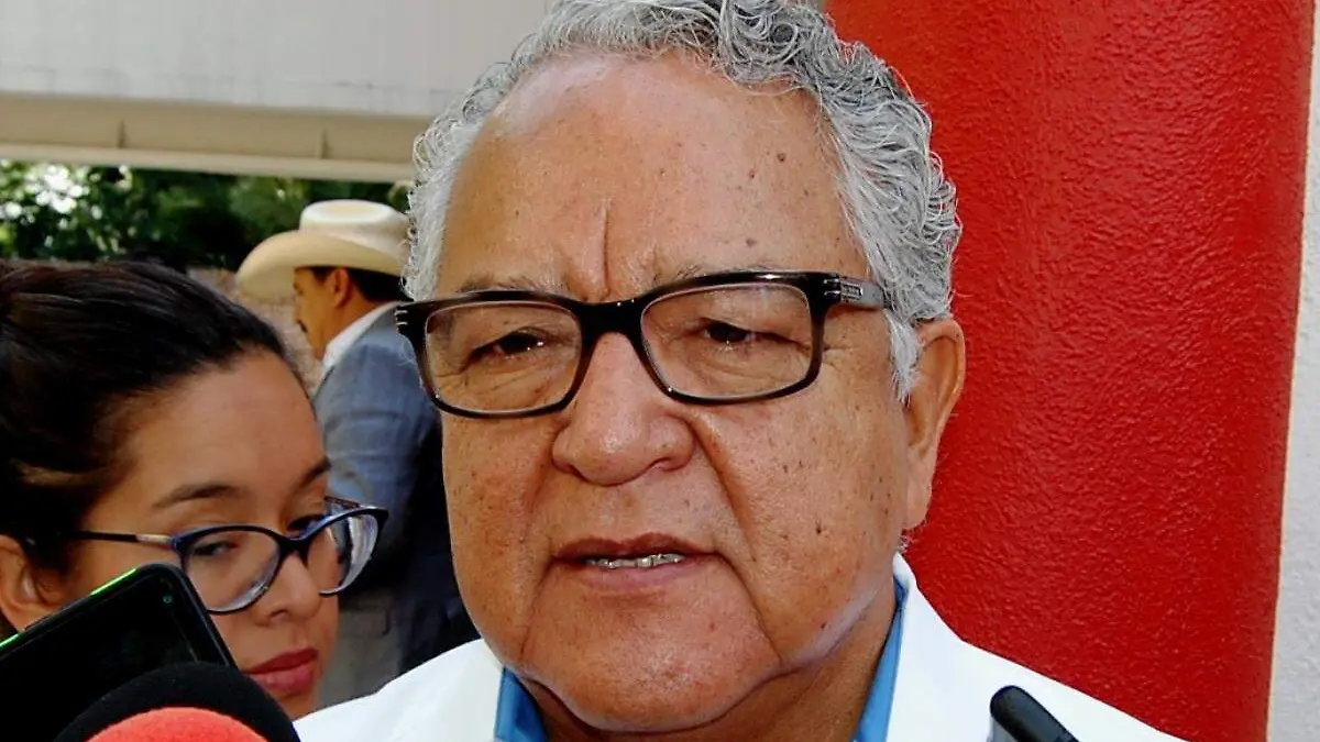 José Luis Flores